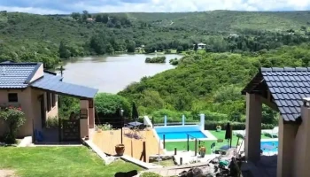 DeRoxy Village - La Falda
