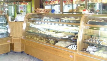 Panaderia Y Confiteria San Carlos - Santa Rosa