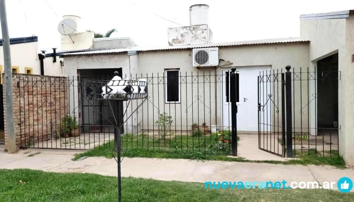 Adriana House -  Horario - Tostado