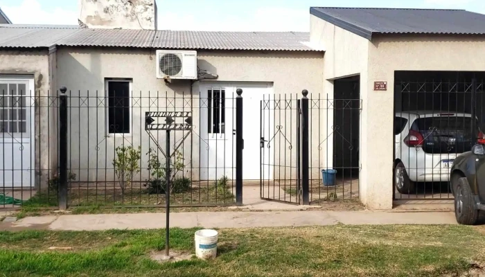 Adriana House - Tostado