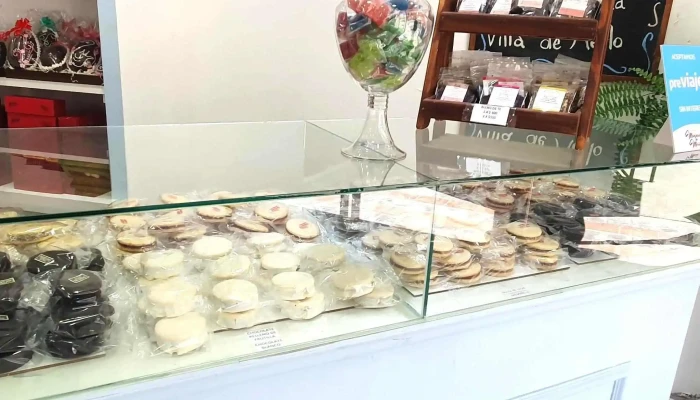Alfajores Manjares De Merlo -  Sitio Web - Merlo