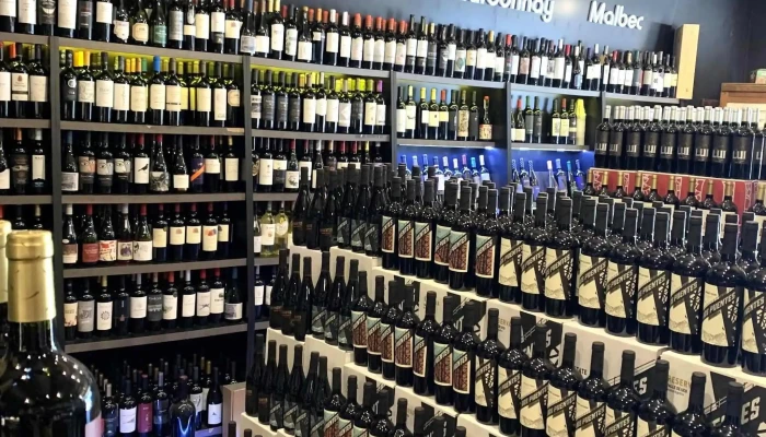Almacen De Vinos Sabores La Huerta Cerca De Mi - Merlo