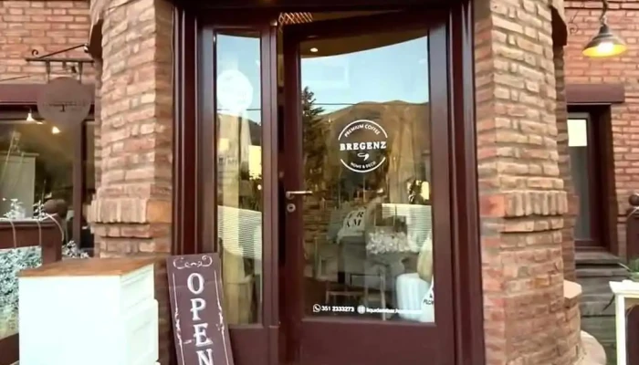 Bregenz Liquidambar Home Deco Videos - La Falda