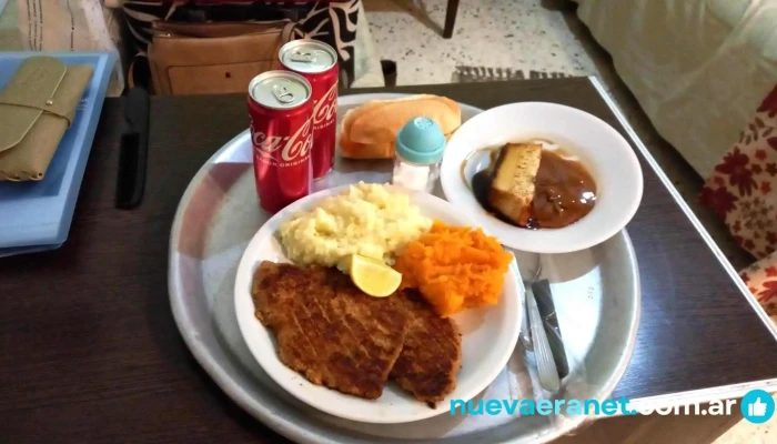 Brenda B Suites Ejecutivas -  Comida Y Bebida - San Carlos Centro