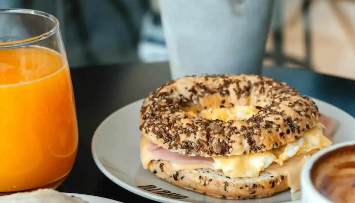Bruto Panaderia Cafe - San Rafael