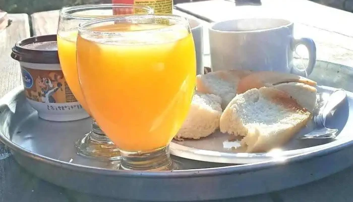 Cabanas De Los Comechingones Comida Y Bebida - Merlo