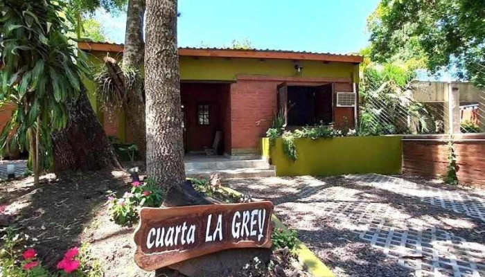 Casa en Paso de la Patria. Cuarta La Grey - Paso De La Patria