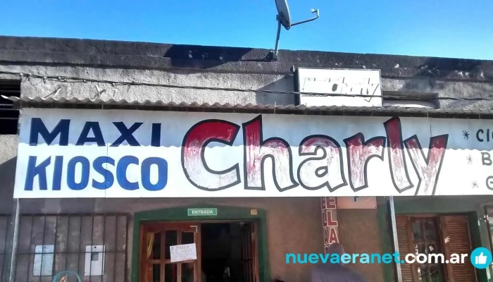 Charly - Maxi Kiosco - Presidencia De La Plaza