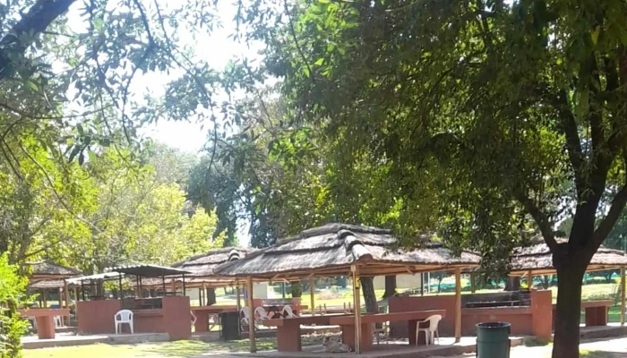 Club Del Graduado En Ciencias Economicas -  Cerca De Mi - Mendiolaza