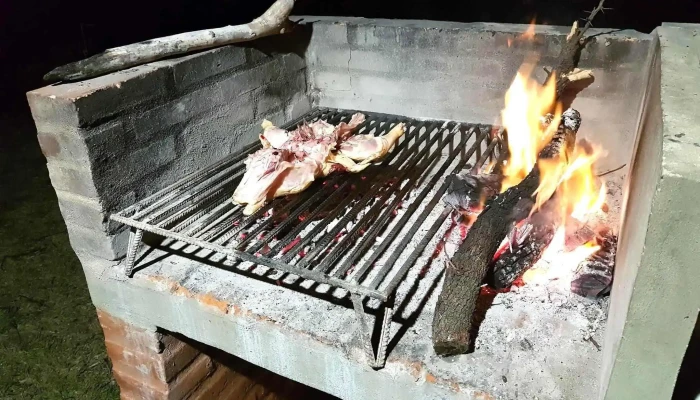 Complejo Valle Del Chutunzo -  Comida Y Bebida - San Francisco del Monte de Oro