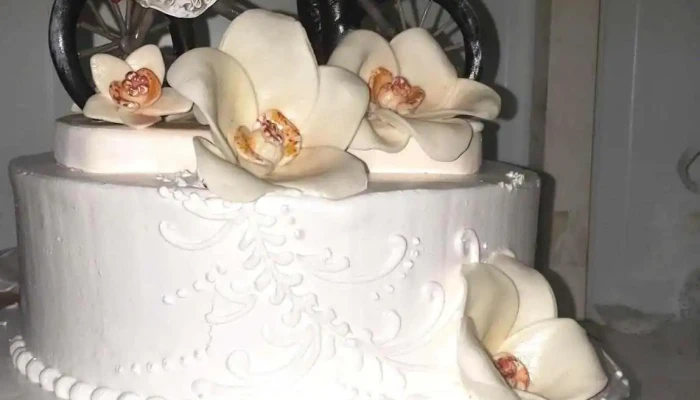 Confiteria La Portena Pastel De Bodas - San Rafael