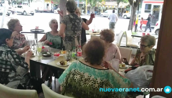 Confiteria La Portena Videos - San Rafael