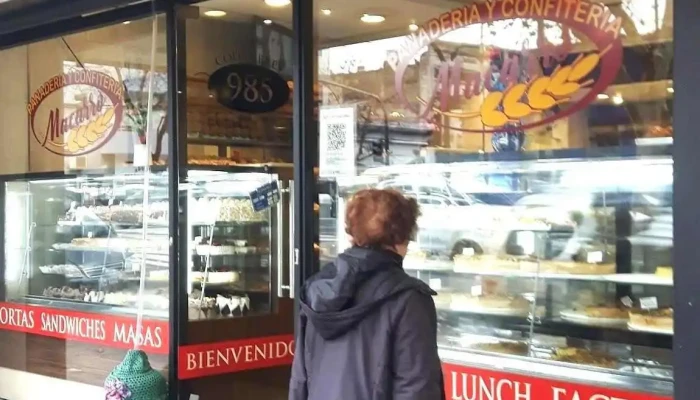 Confiteria Panaderia La Flor Guarani Vitrina - Cdad. Autónoma de Buenos Aires