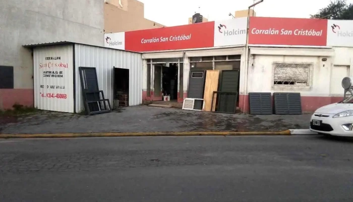 Corralón San Cristobal - La Calera