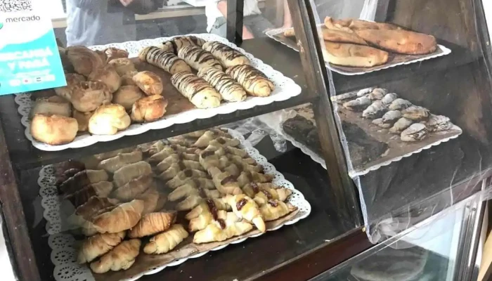 Del Aguila Panaderia Artesanal Ambiente - Capilla del Monte