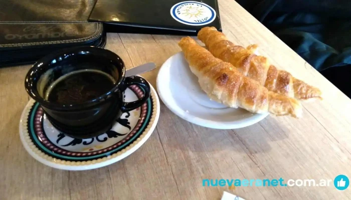 Delicias De La Patagonia -  Croissant - San Martín de los Andes