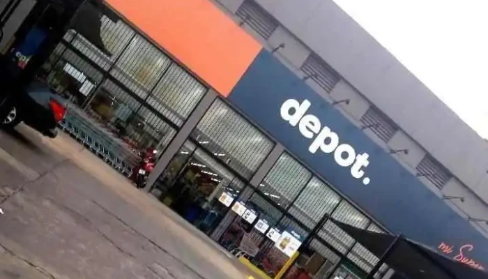 Depot Express -  Estacionamiento - Corrientes