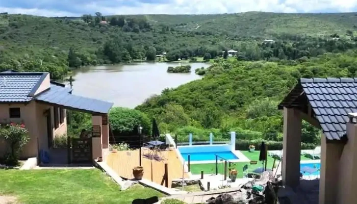 DeRoxy Village - La Falda