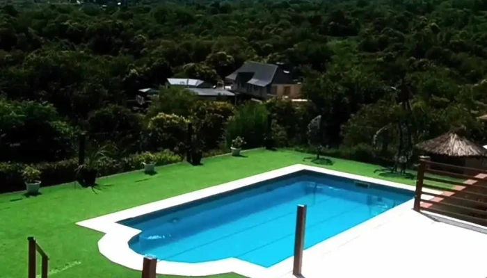 Deroxy Village Videos - La Falda