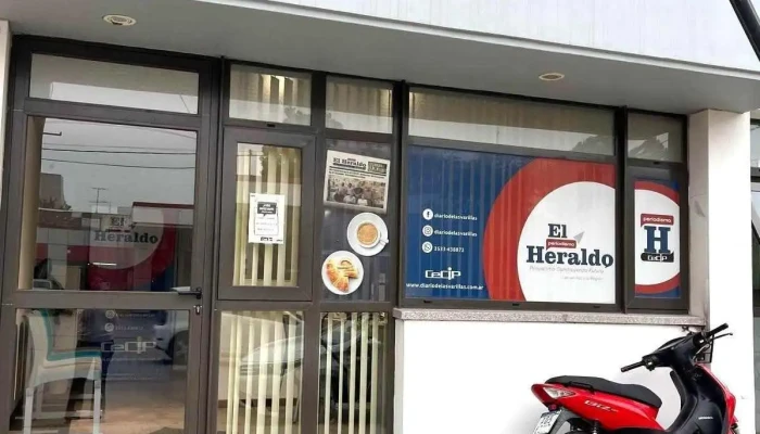Diario De Las Varillas -    El Heraldo Del Propietario - Las Varillas