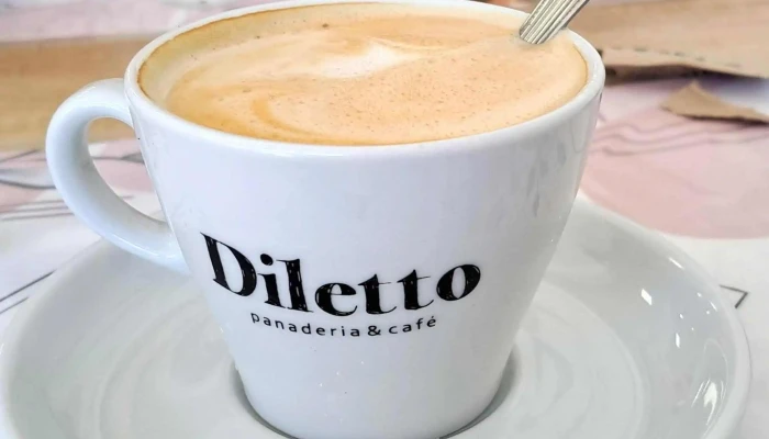 Diletto Panaderia Cafe Opiniones - Río Cuarto