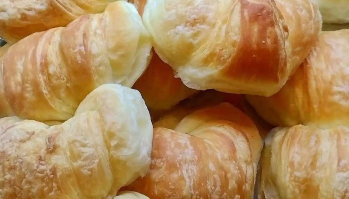 Dona Maria Panaderia Y Cafeteria Del Propietario - La Francia