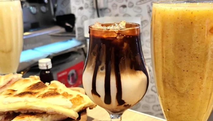 Dona Maria Panaderia Y Cafeteria Zona - La Francia