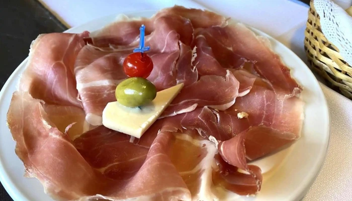 El Buho Prosciutto - Agua de Oro
