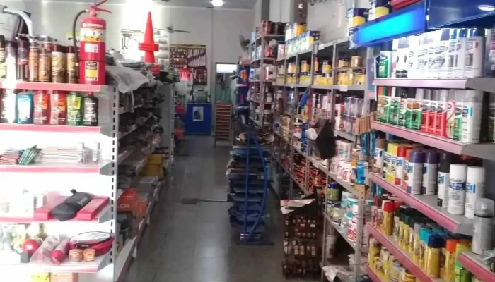 Ferreteria Cooperativa Ganadera Agricola Y De Consumo De Portena Ltda Interior - Porteña