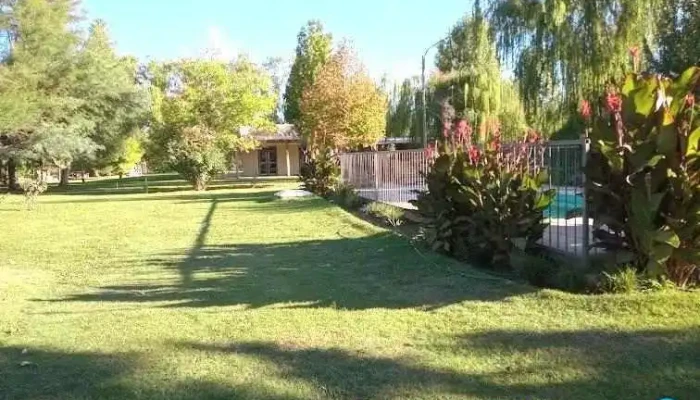 Finca Casiana -    Cabanas Y Salon De Eventos De Los Visitantes - Este
