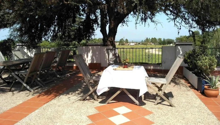Finca La Vivi Confiteria Resto Granja Y Vivero Ambiente - Merlo
