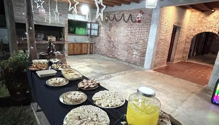 Flores Del Cauce -  Comida Y Bebida - Caucete