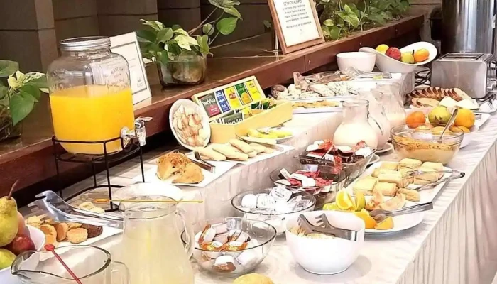 Gran Hotel San Luis Gold -  Comida Y Bebida - Fray Luis Beltrán