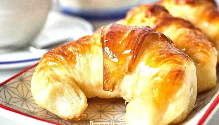 Imperio De La Medialuna -  Croissant - Río Cuarto