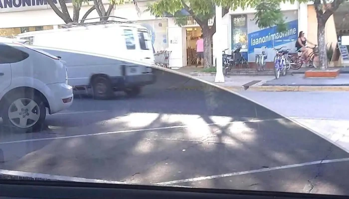 La Anonima Estacionamiento - San Jorge