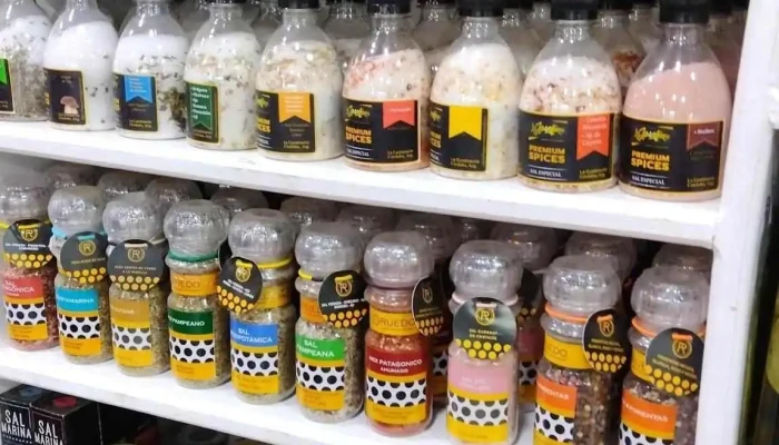 La Capilla Panaderia Y Ramos Generales Articulos Gourmet Mercado Natural Ambiente - Los Reartes