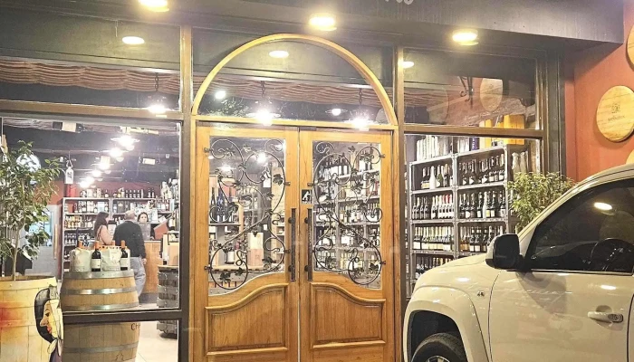 La Casa Del Vino San Juan -  Numero - San Juan
