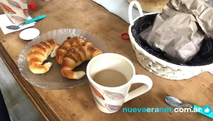 La Casita Del Hornero -  Comida Y Bebida - Mendiolaza