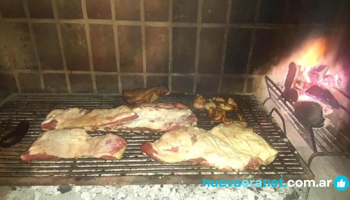 La Estanzuela -  Comida Y Bebida - La Calera