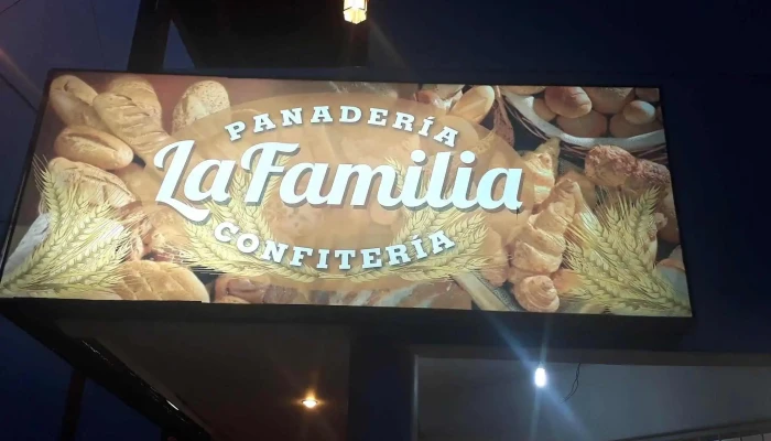 La Familia Del Propietario - Itatí