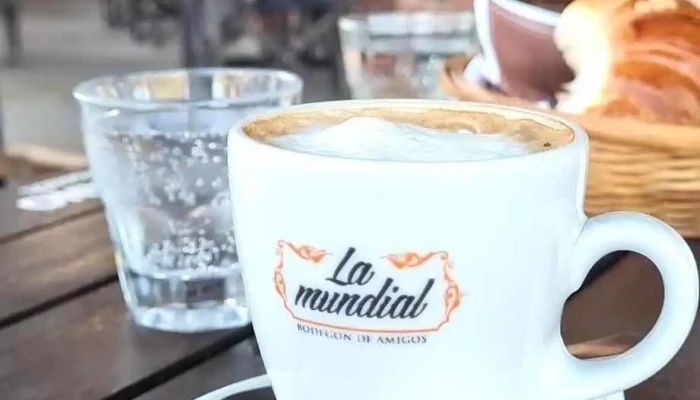 La Mundial -  Capuchino - La Calera