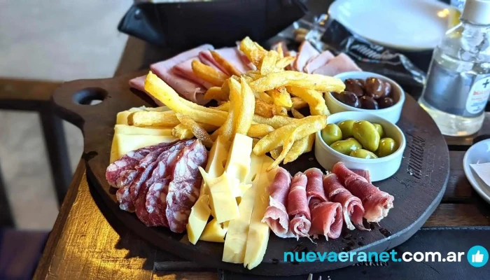 La Mundial -  Picada - La Calera