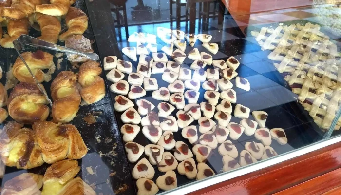 La Negrita Hotel Y Panaderia -  Comida Y Bebida - Mercedes