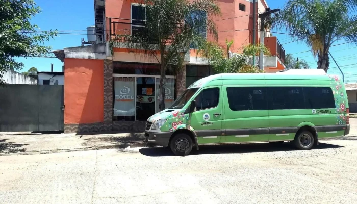 La Negrita Hotel Y Panaderia -  Videos - Mercedes