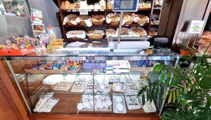 La Panaderia -  Vitrina - Avellaneda