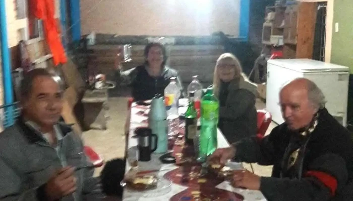 La Posada -  Comida Y Bebida - Empedrado