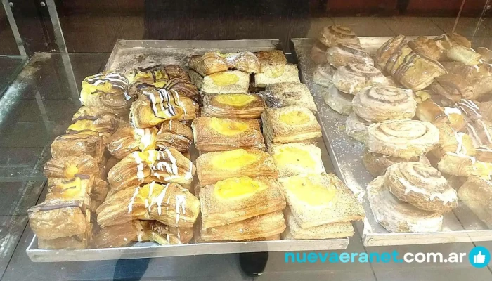 La Princesita Panaderia Vitrina - Bell Ville