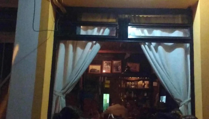 La Taberna De Angelo Bar -    Cafe Direccion - Monteros