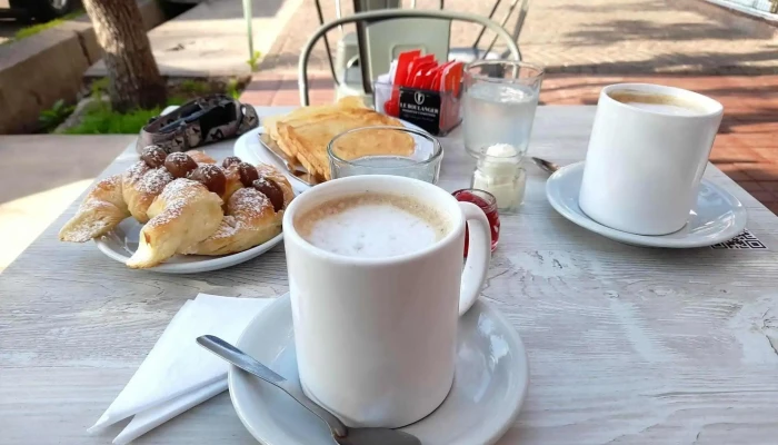 Le Boulanger -  Comida Y Bebida - San Rafael