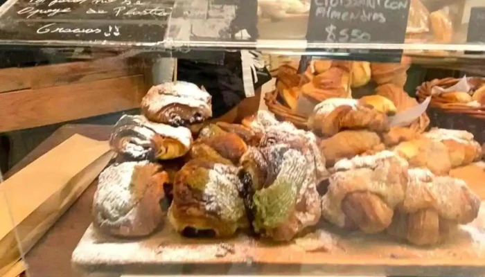 Lepi Boulangerie Videos - Cdad. Autónoma de Buenos Aires